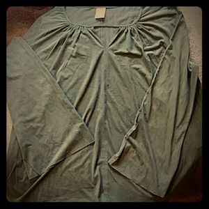 💙3 for 20 Olive green peasant top